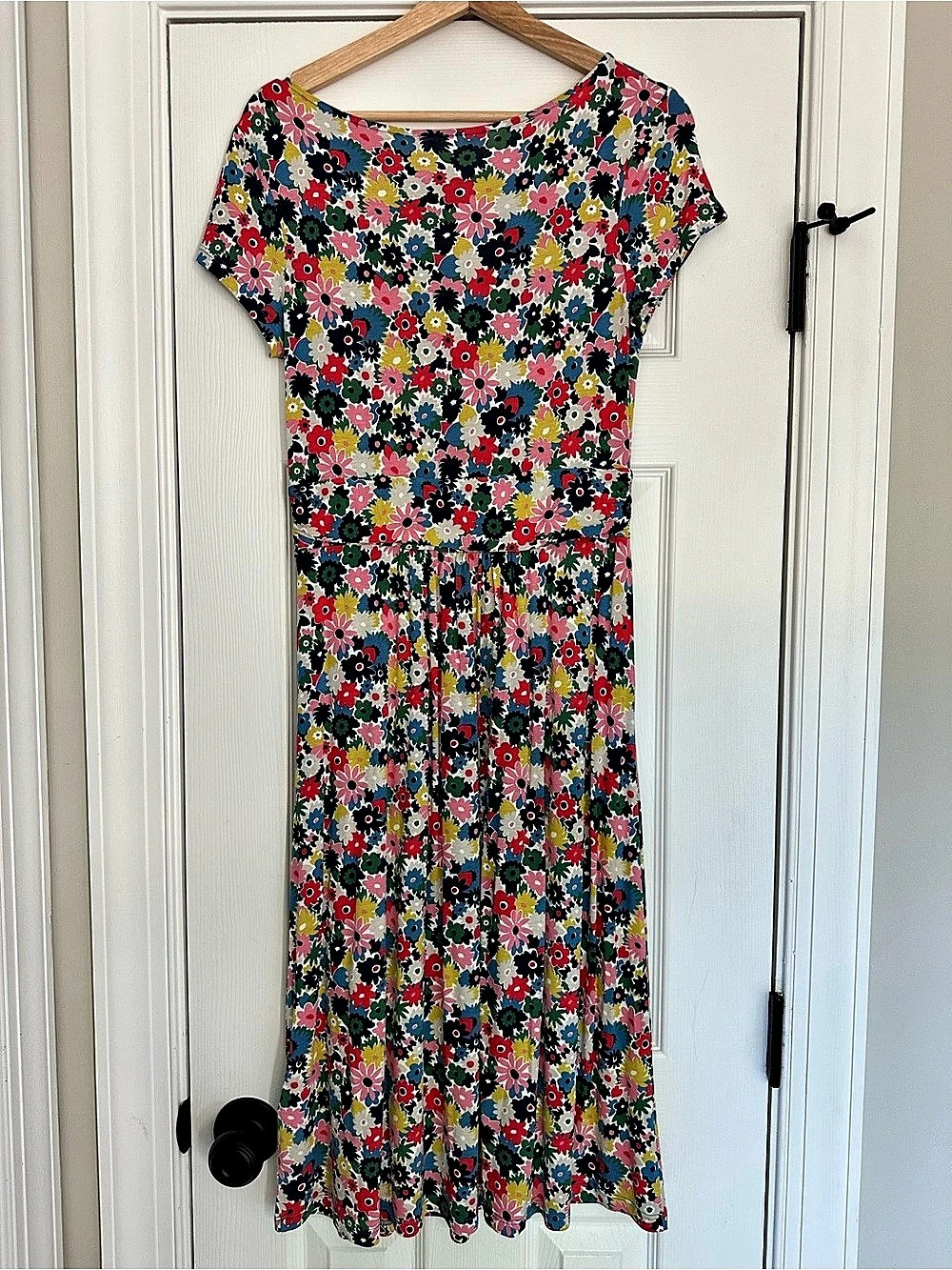 Boden Amelie Jersey Dress in Paintbox Ditsy Floral Size 6L NWT
